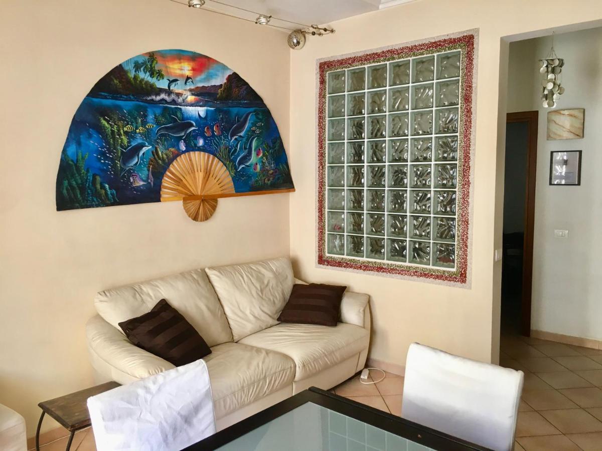 Casa Delfino - Appartamento Centro Storico A Due Passi Dalla Spiaggia & Mare, Porto & Ferrovia Civitavecchia Εξωτερικό φωτογραφία